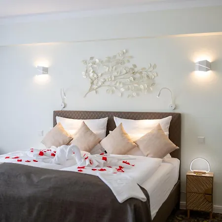 Hotel Eichengrund Cochstedt