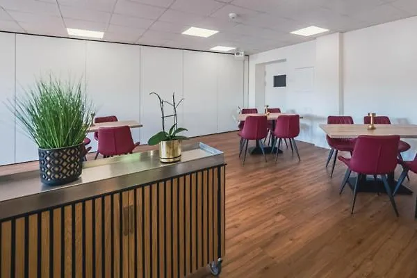 Hotell Eichengrund Cochstedt 4*