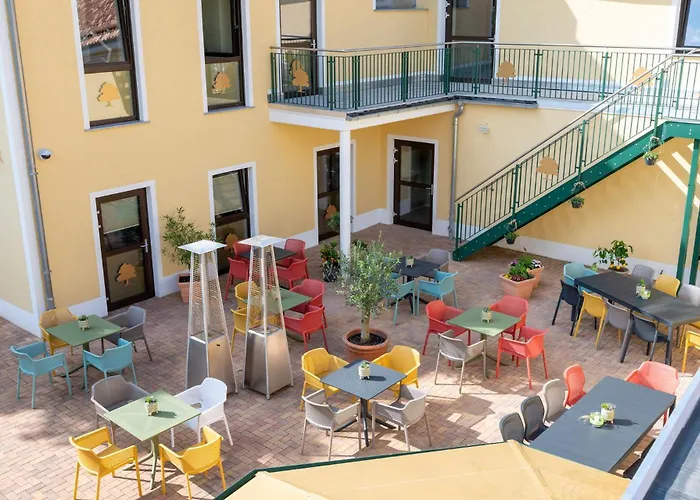 Eichengrund Cochstedt Hecklingen (Salzlandkreis)